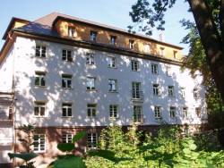 sanierte Hausfassade
