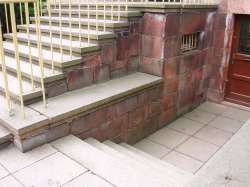 alte Eingangstreppe